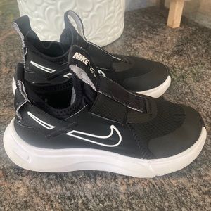 Nike flex runner size 11c